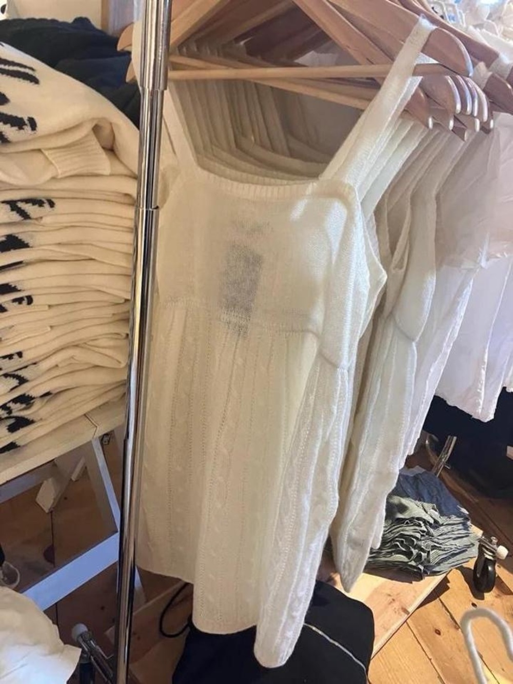 Brandy Melville Colleen dress